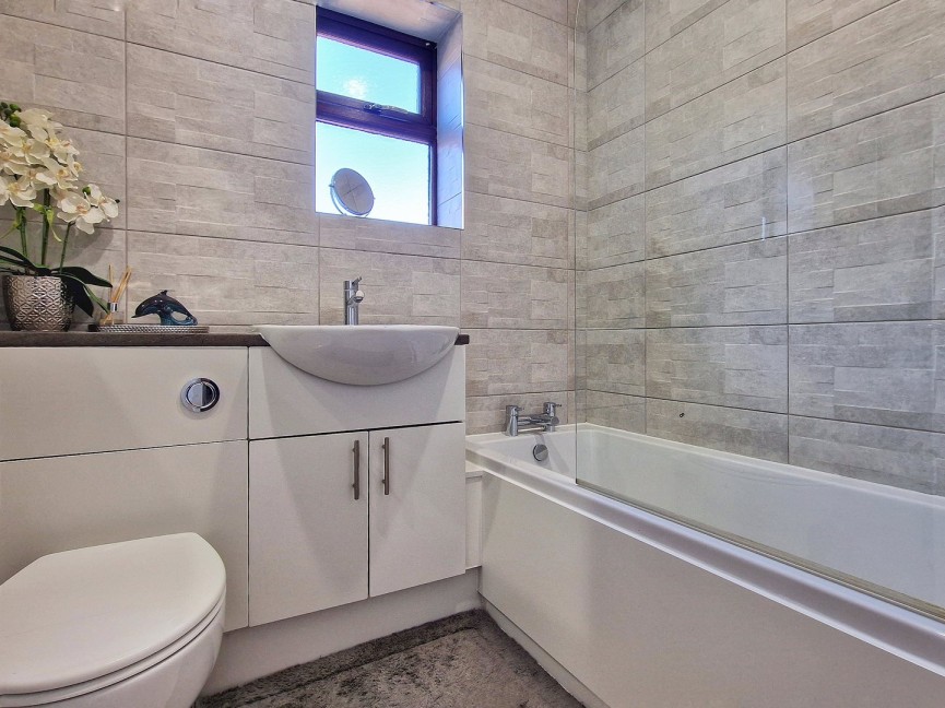4 bedroom House for Sale Ampthill, Bedfordshire