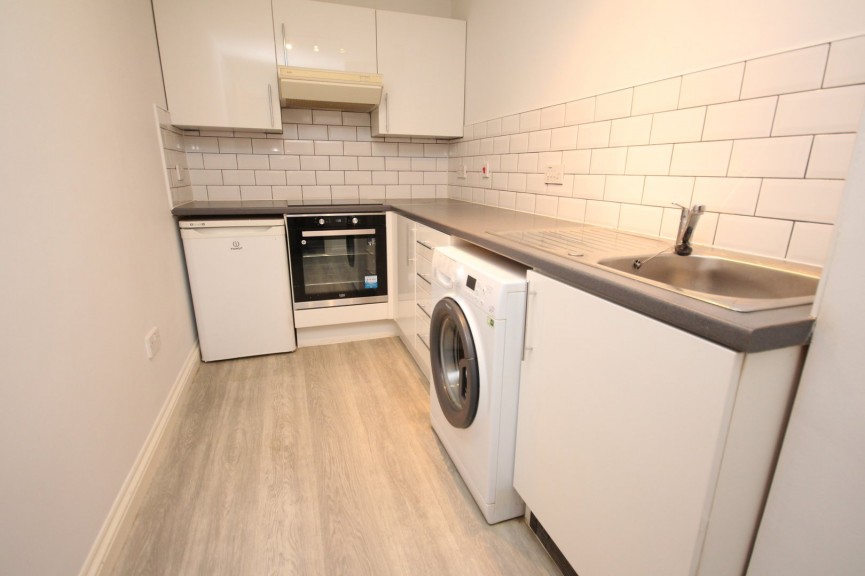 2 bedroom Flat for Letting Norton Way North, Letchworth Garden City, Hertfordshire