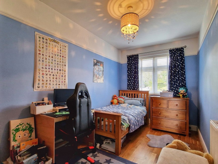 4 bedroom House for Sale Maulden, Bedford
