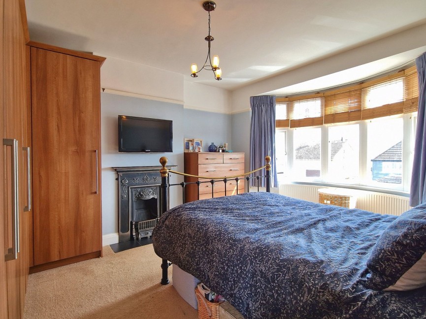 4 bedroom House for Sale Maulden, Bedford