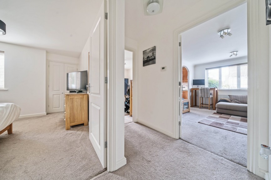 2 bedroom Flat for Sale Weston Way, Baldock, Hertfordshire
