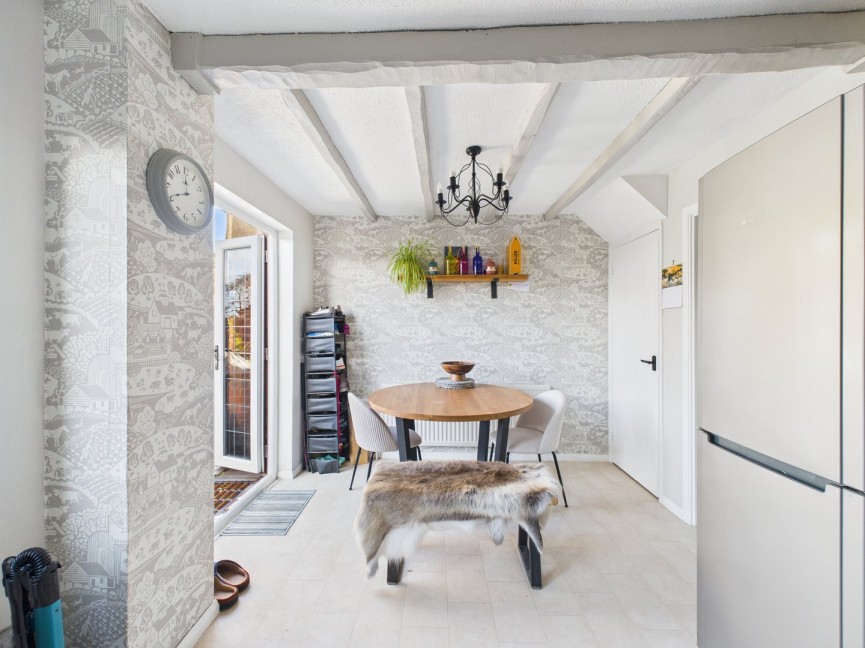 3 bedroom House for Sale Larkins Close, Baldock, Hertfordshire