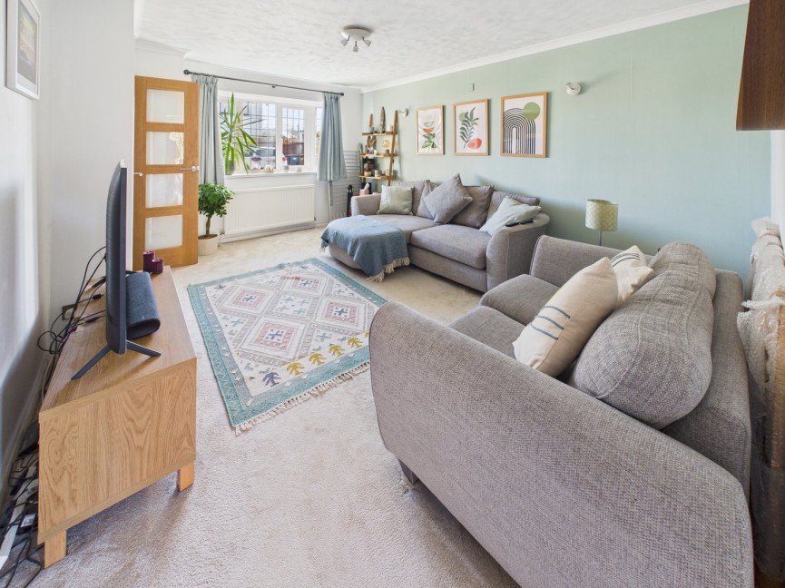 3 bedroom House for Sale Larkins Close, Baldock, Hertfordshire