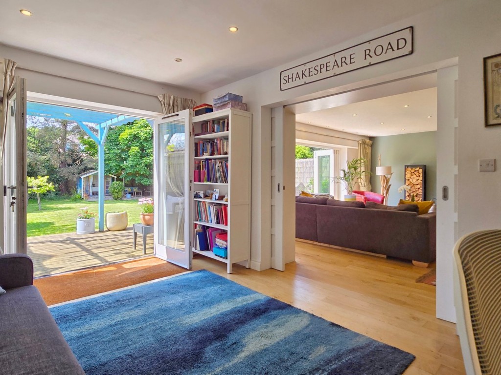 Ampthill, Bedford