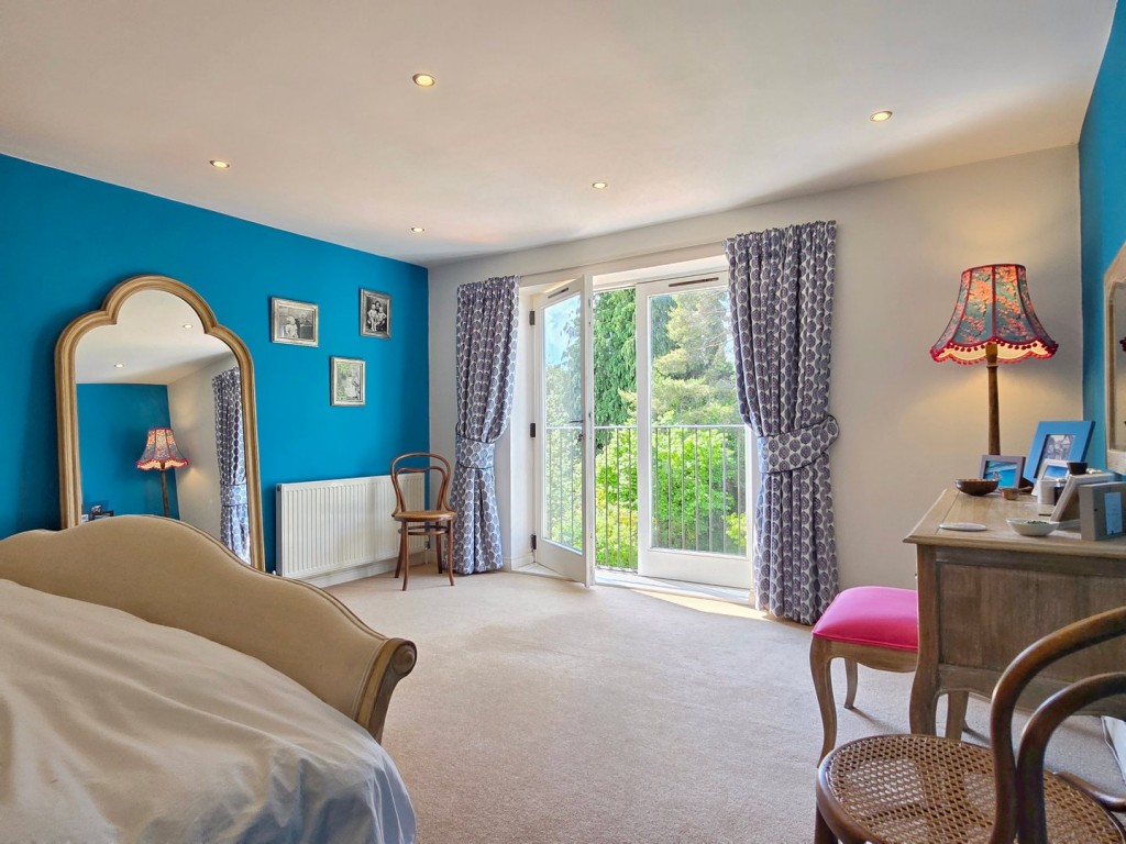 Ampthill, Bedford
