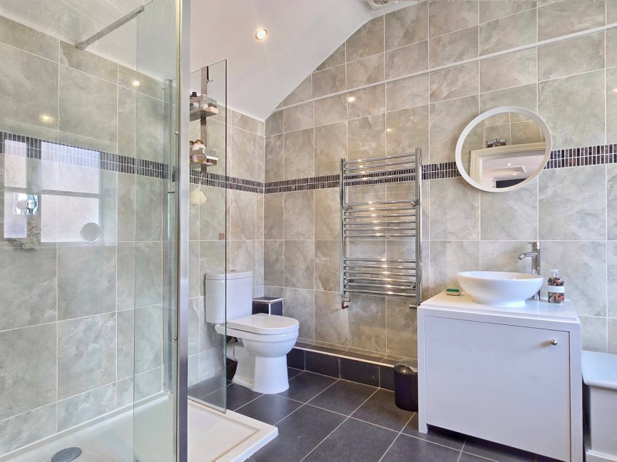 4 bedroom House for Sale Ampthill, Bedford