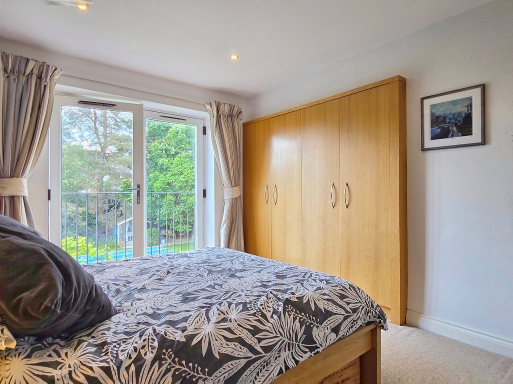 Ampthill, Bedford