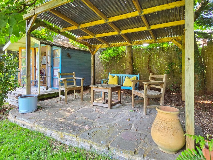 4 bedroom House for Sale Ampthill, Bedford
