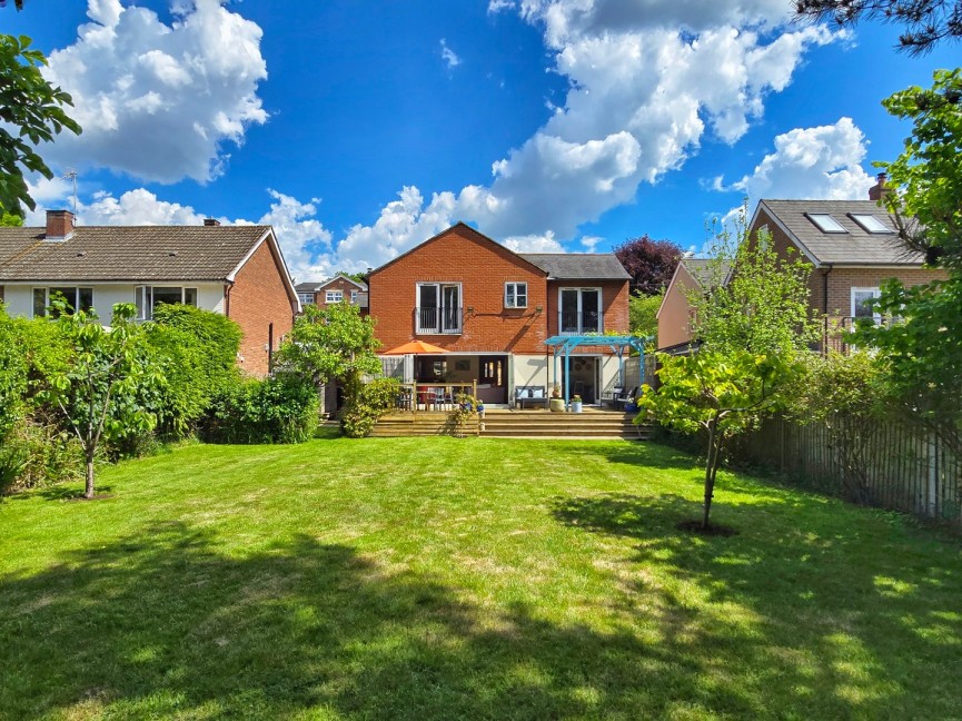 4 bedroom House for Sale Ampthill, Bedford