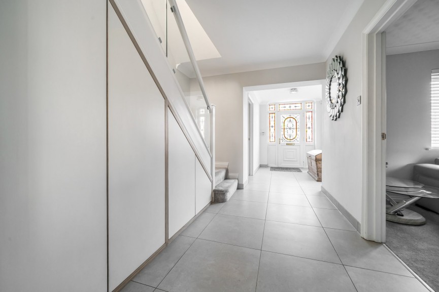 5 bedroom House for Sale Eagle Farm Road, Biggleswade, Bedfordshire