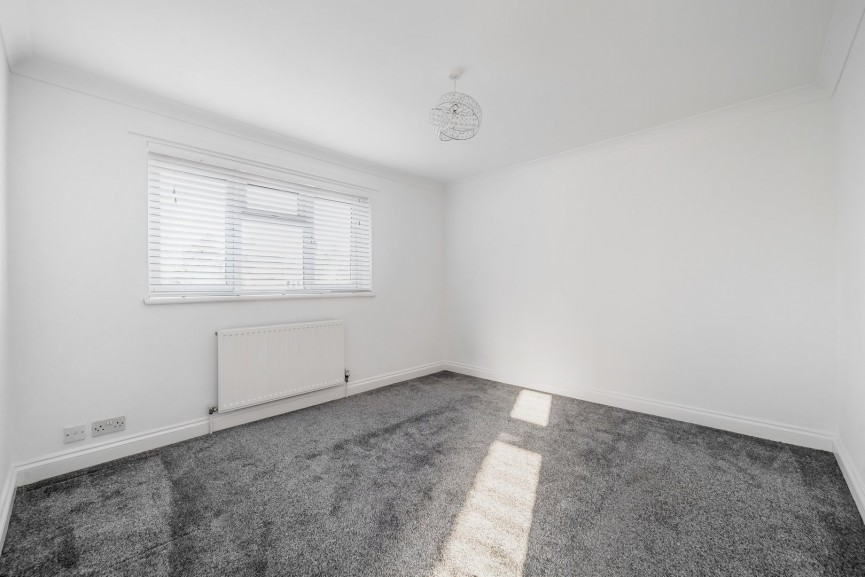 5 bedroom House for Sale Eagle Farm Road, Biggleswade, Bedfordshire