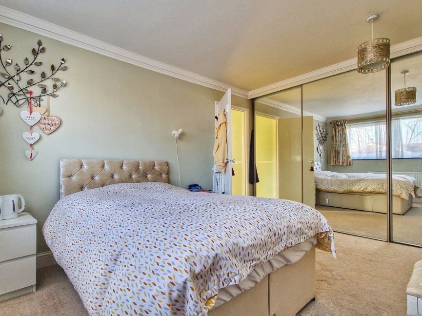 3 bedroom House for Sale Ampthill, Bedfordshire