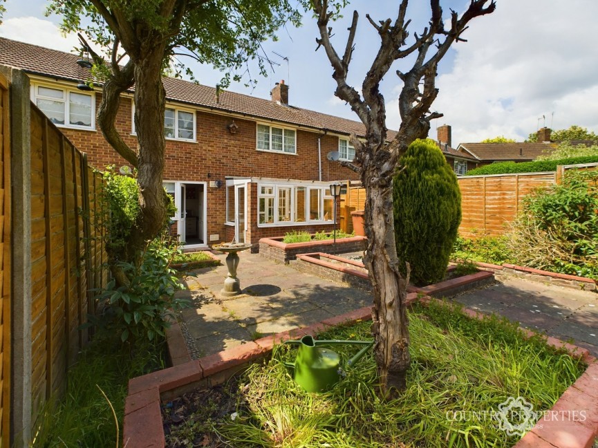 3 bedroom House for Sale Howlands, Welwyn Garden City, Hertfordshire