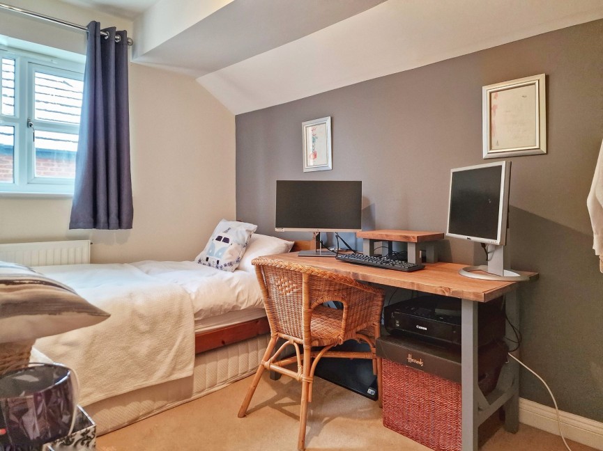 4 bedroom House for Sale Ampthill, Bedfordshire