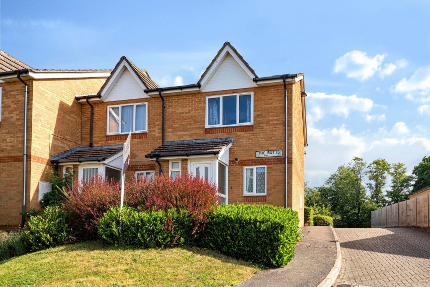2 bedroom House for Sale Station Road, Langford