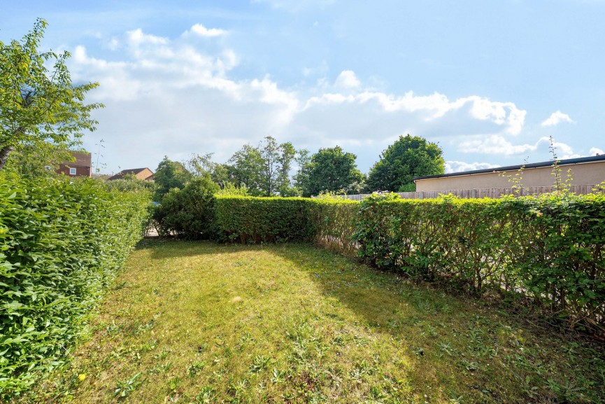 2 bedroom House for Sale Station Road, Langford