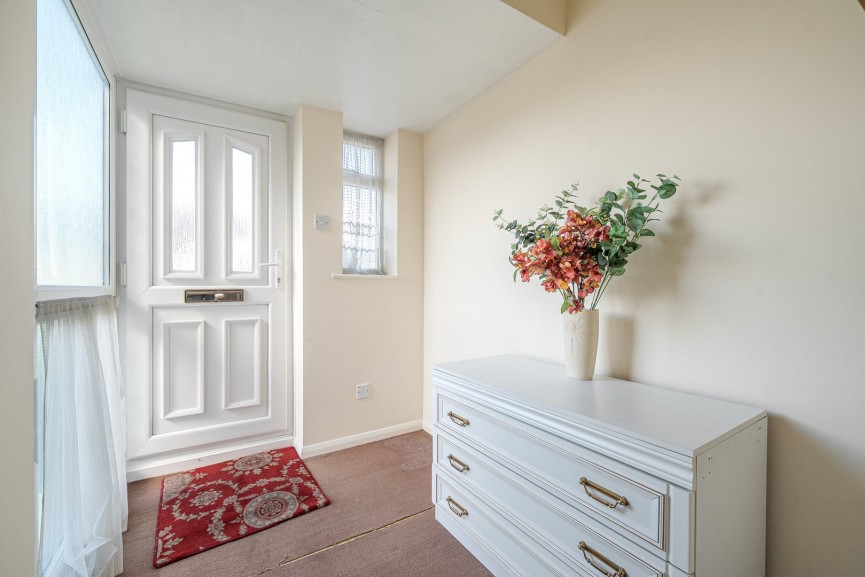 2 bedroom House for Sale Station Road, Langford