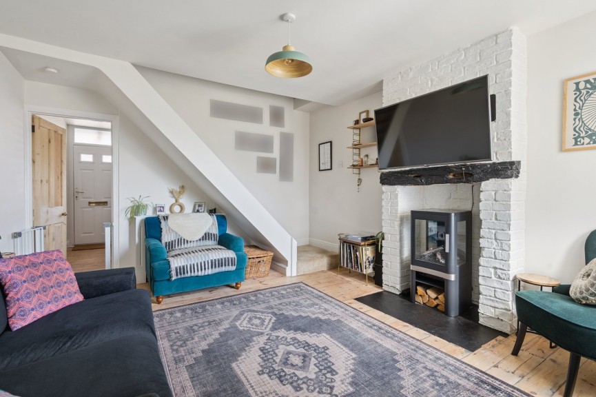 2 bedroom House for Sale Balmoral Road, Hitchin, Hertfordshire