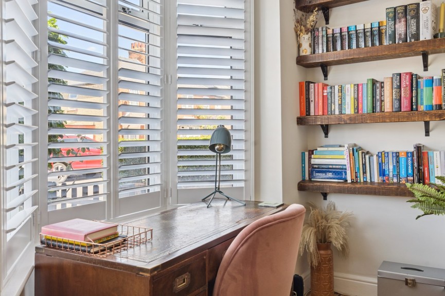 2 bedroom House for Sale Balmoral Road, Hitchin, Hertfordshire