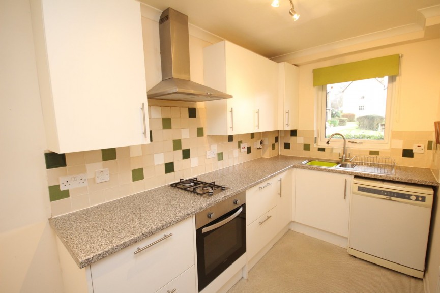 2 bedroom Flat for Sale Norton Road, Letchworth Garden City, Hertfordshire
