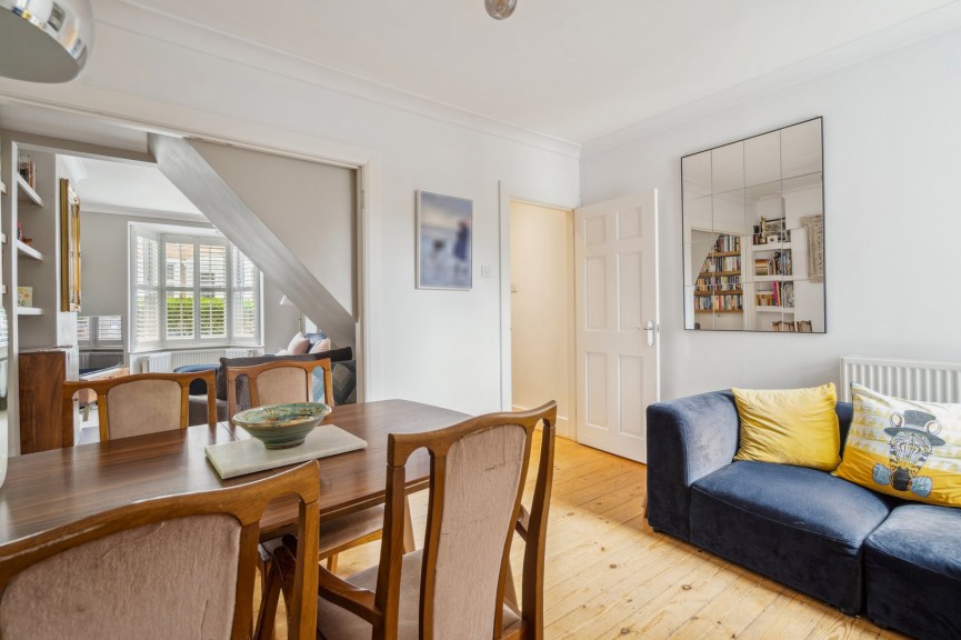 3 bedroom House for Sale Benslow Lane, Hitchin, Hertfordshire