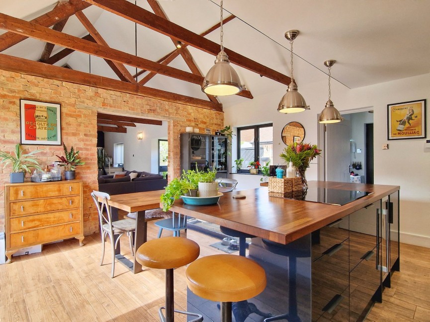 4 bedroom House for Sale Ampthill, Bedfordshire