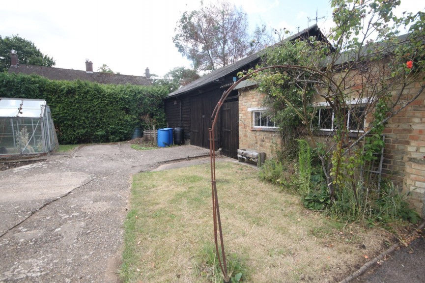 3 bedroom Bungalow for Letting Stockbridge Road, Clifton, Bedfordshire