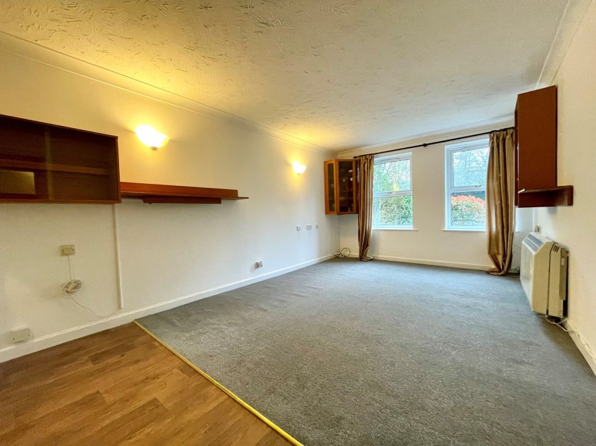 1 bedroom Flat for Sale Elmwood Court, Baldock, Hertfordshire