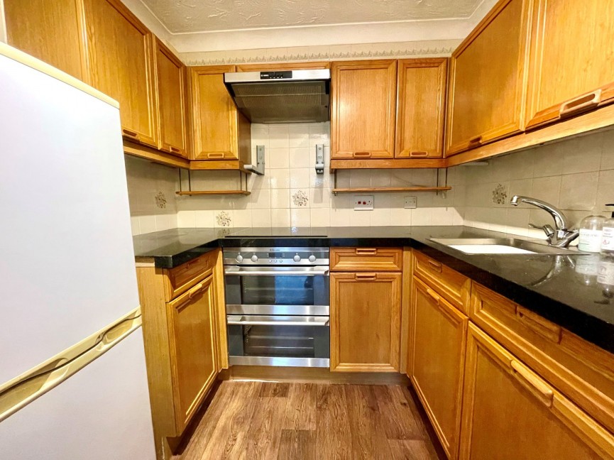 1 bedroom Flat for Sale Elmwood Court, Baldock, Hertfordshire
