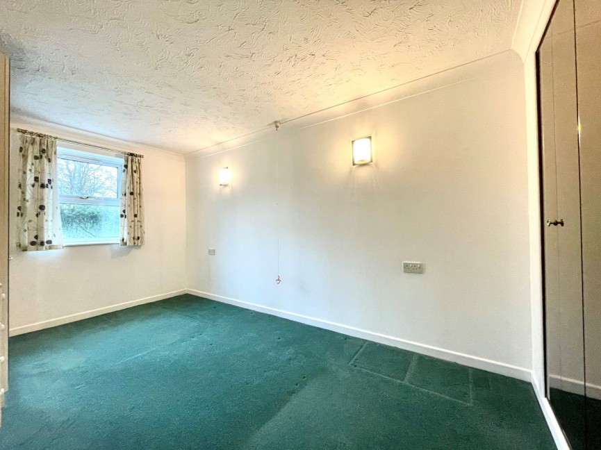 1 bedroom Flat for Sale Elmwood Court, Baldock, Hertfordshire