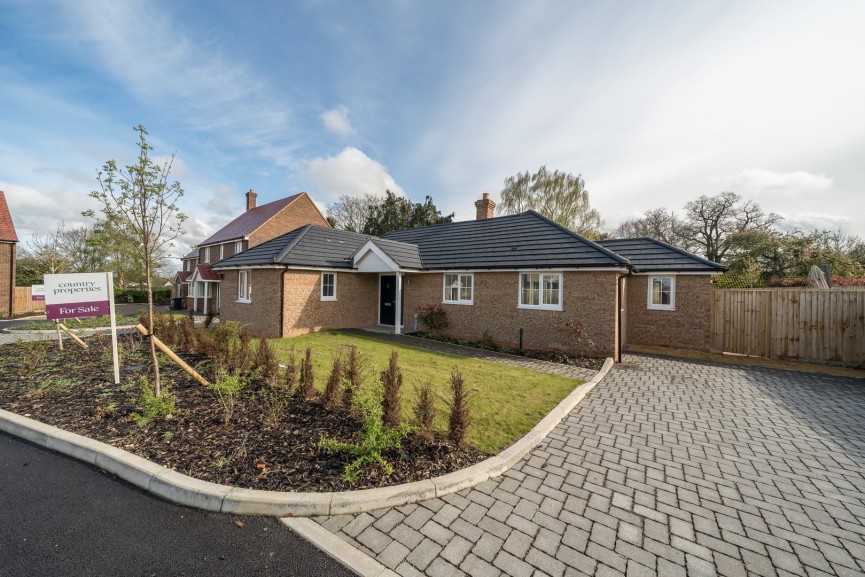 Lychfield Close, Northill, Bedfordshire