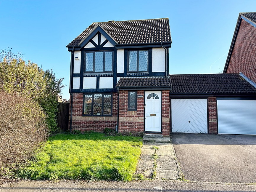 3 bedroom House for Sale Tippett Drive, Shefford, Bedfordshire