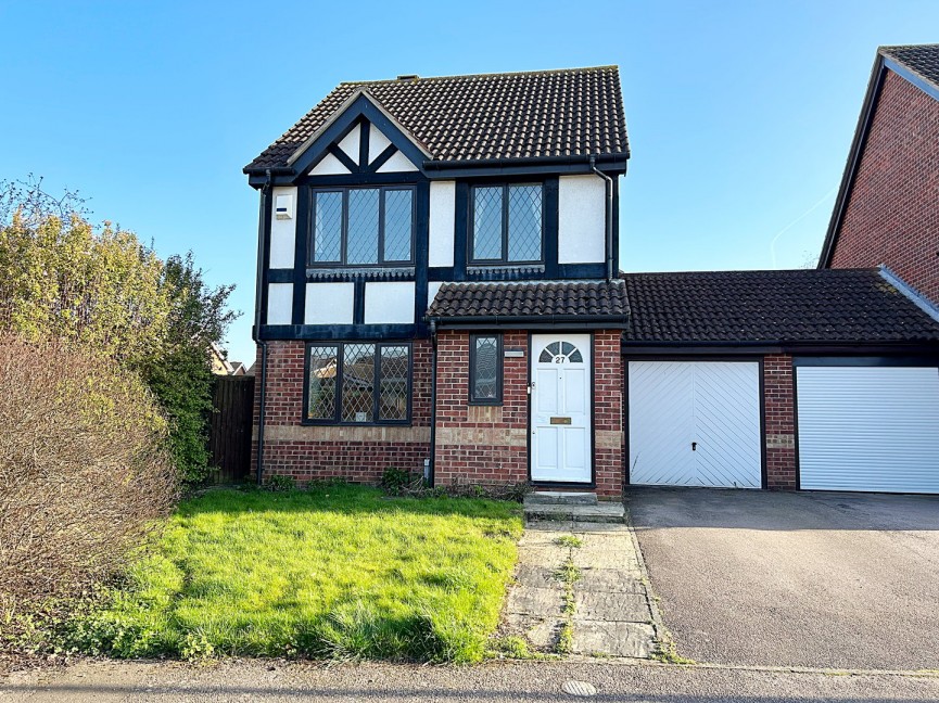 Tippett Drive, Shefford, Bedfordshire