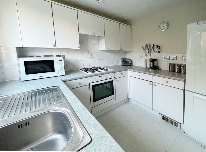 3 bedroom House for Sale Tippett Drive, Shefford, Bedfordshire