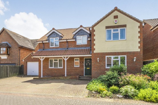 Ampthill Road, Flitwick, Bedfordshire