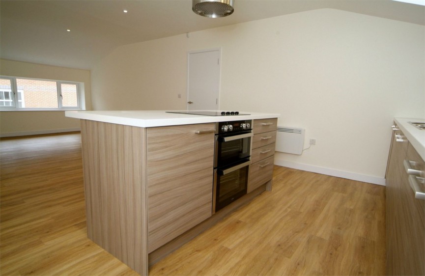 2 bedroom Flat for Letting London Road, Knebworth, Hertfordshire