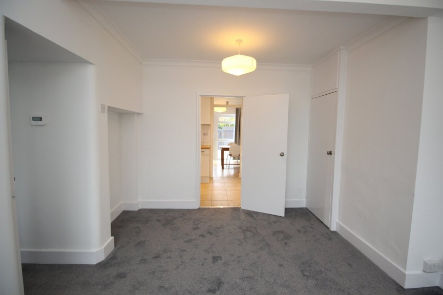 2 bedroom House for Letting Heathfield Road, Hitchin, Hertfordshire