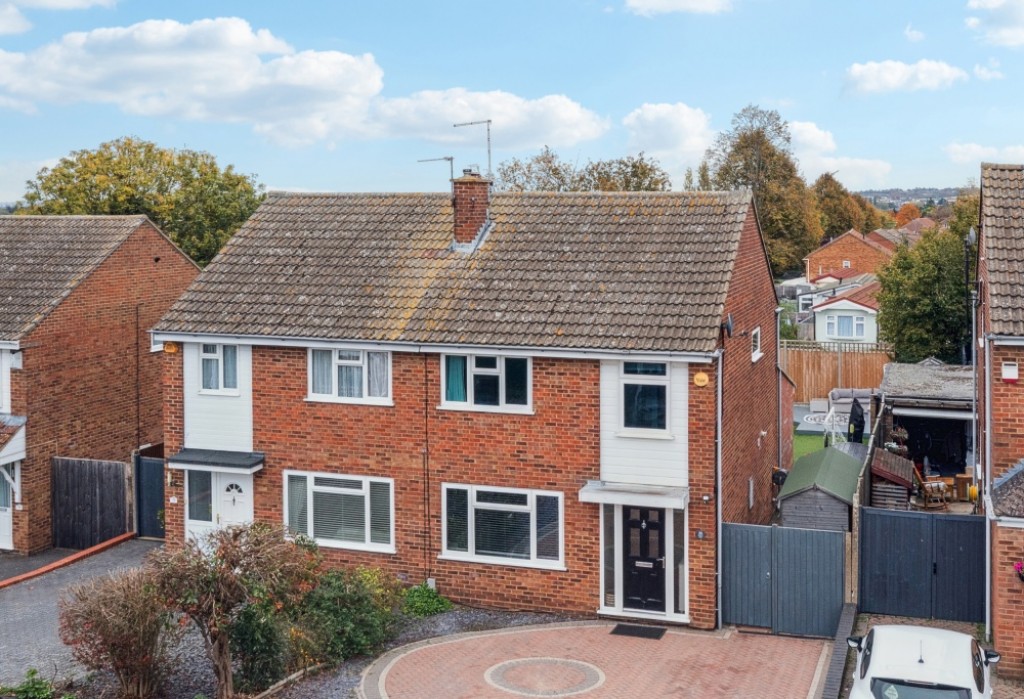 Westbury Close, Hitchin, Hertfordshire