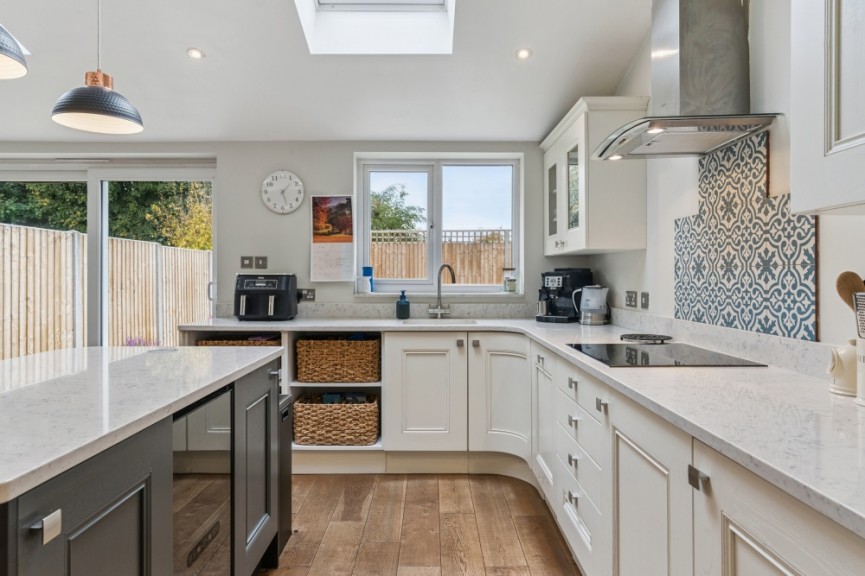 3 bedroom House for Sale Westbury Close, Hitchin, Hertfordshire