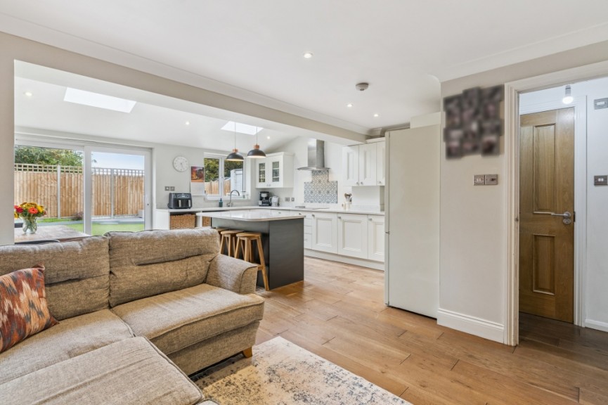 3 bedroom House for Sale Westbury Close, Hitchin, Hertfordshire
