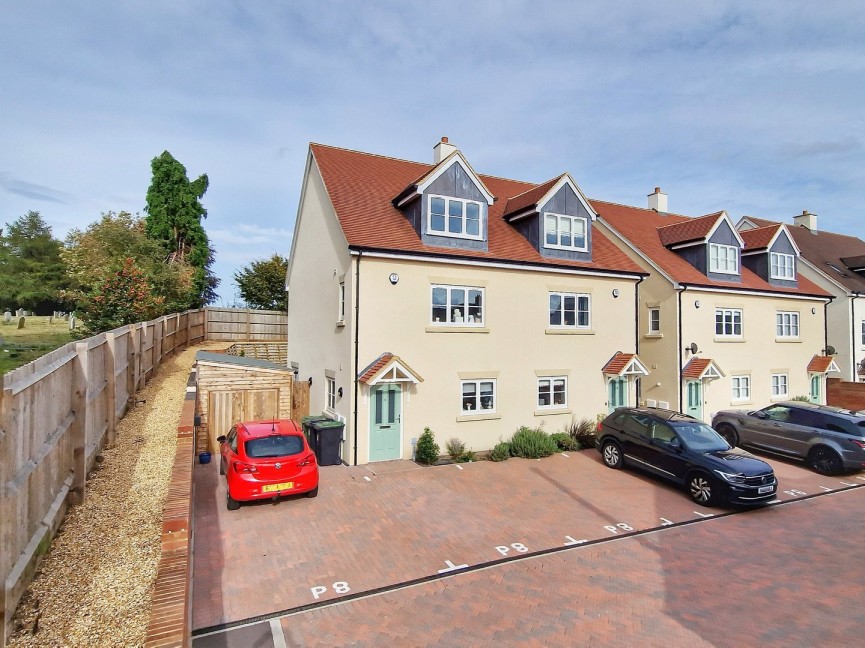4 bedroom House for Sale Ampthill, Bedfordshire