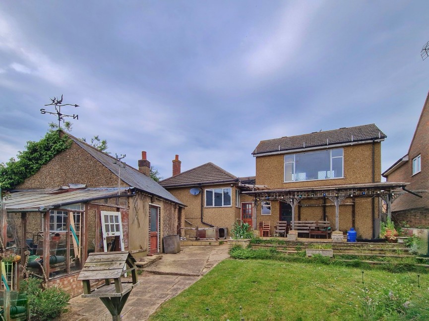 3 bedroom Bungalow for Sale Maulden, Bedfordshire