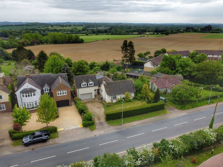 3 bedroom Bungalow for Sale Maulden, Bedfordshire