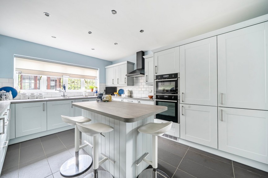 4 bedroom House for Sale Greenfield Road, Westoning, Bedfordshire