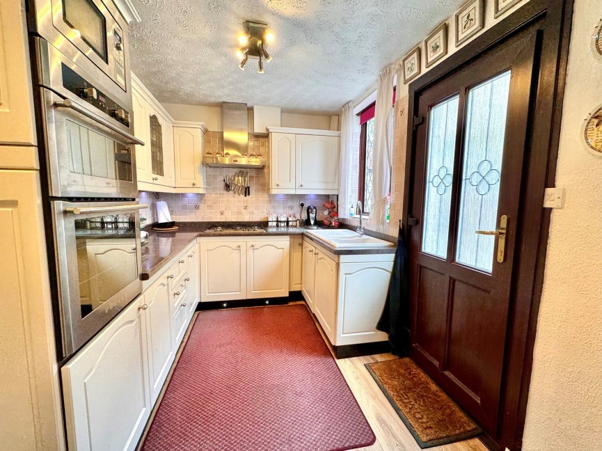 3 bedroom House for Sale London Road, Baldock, Hertfordshire