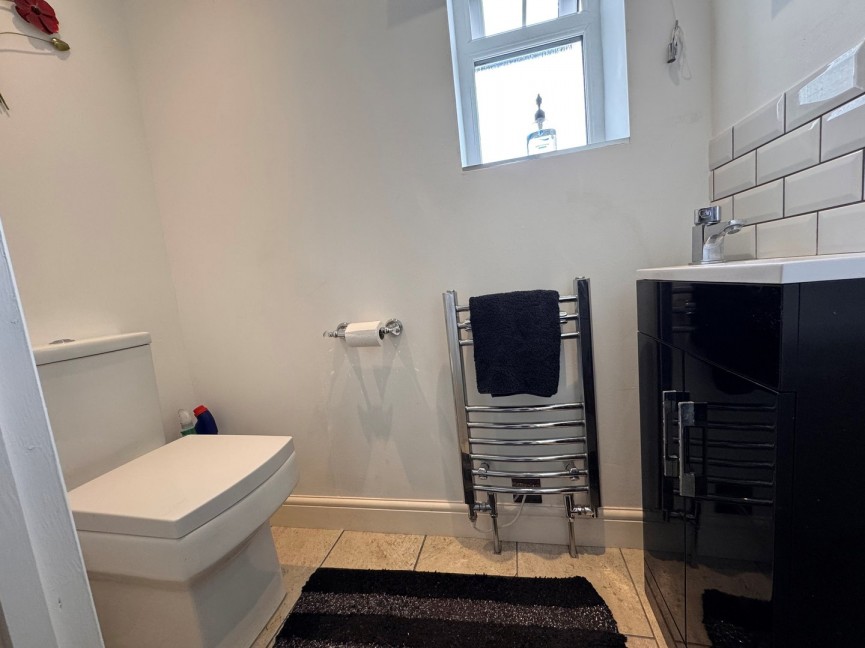 3 bedroom House for Sale London Road, Baldock, Hertfordshire