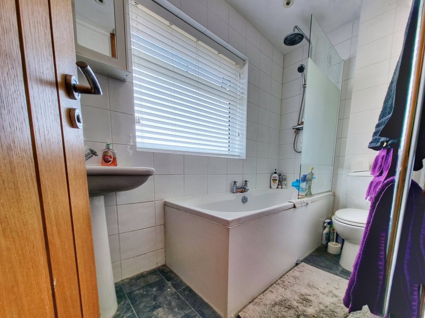 3 bedroom House for Sale Silsoe, Bedfordshire
