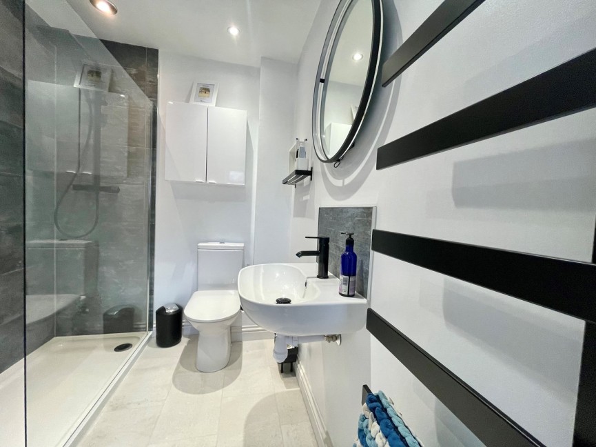 2 bedroom House for Sale Icknield Way East, Baldock, Hertfordshire