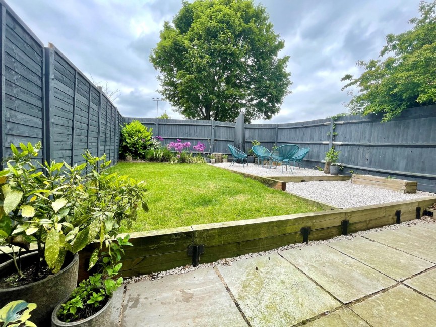 2 bedroom House for Sale Icknield Way East, Baldock, Hertfordshire