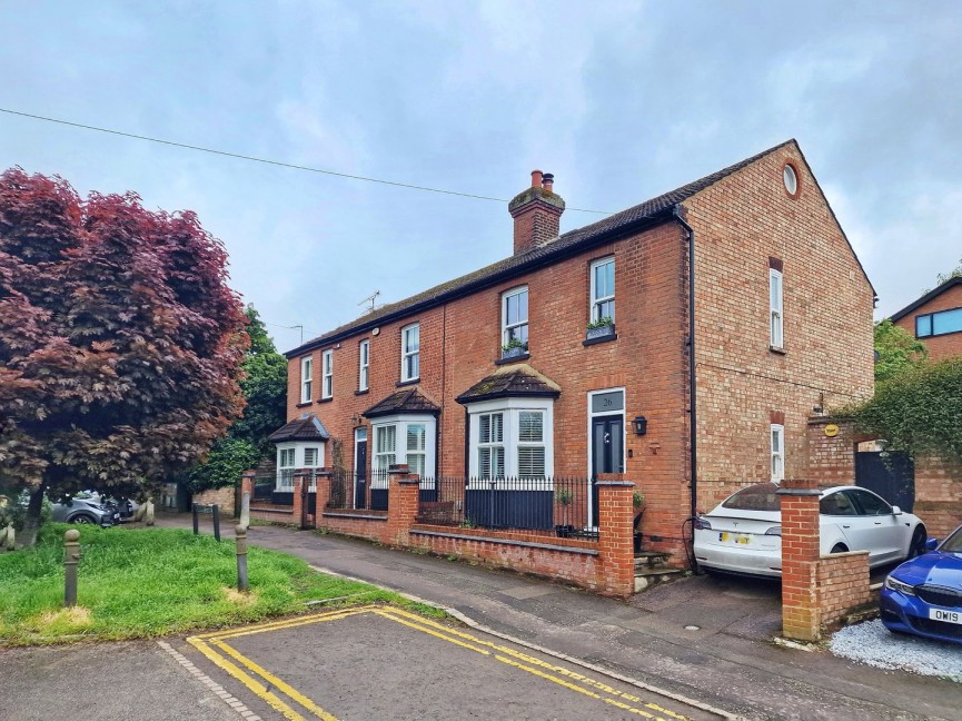 3 bedroom House for Sale Ampthill, Bedfordshire